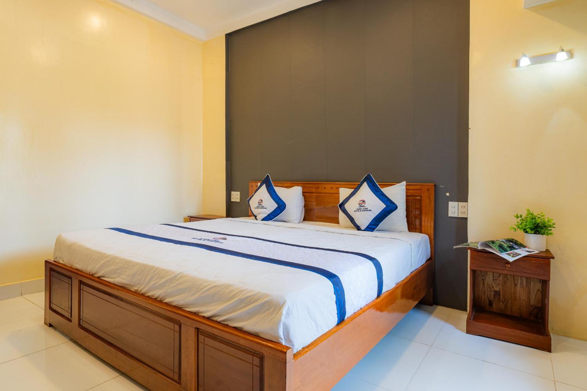 Khach San Hanh Long Ho Chi Minh City Exterior photo